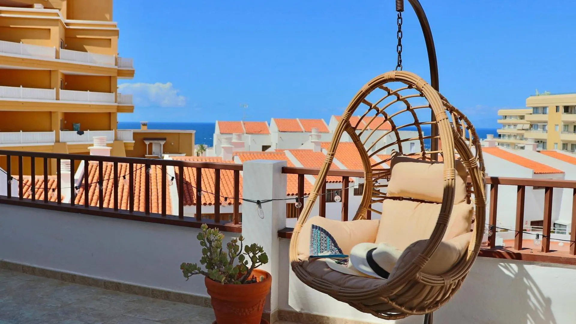 Appartement Holiday Ocean Park Las Americas Costa Adeje  Spanje